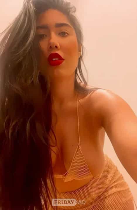 Gorgeous Larissa 25 Year Old Portuguese Goddess main image