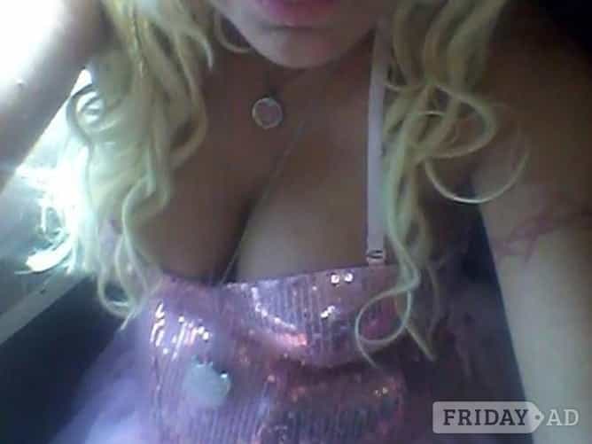 Gorgeous Blonde main image