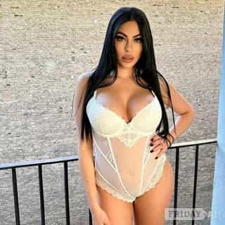 Have Sexy Fun Tonight With Isabella! main image