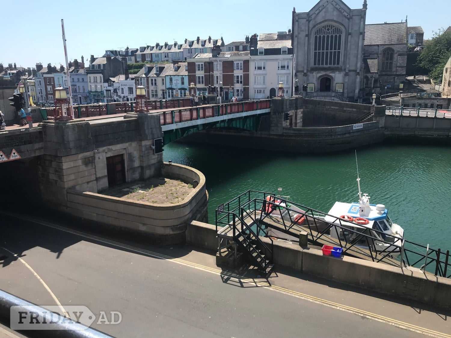 Boat Parties In Portsmouth & Weymouth.                                                                            main image