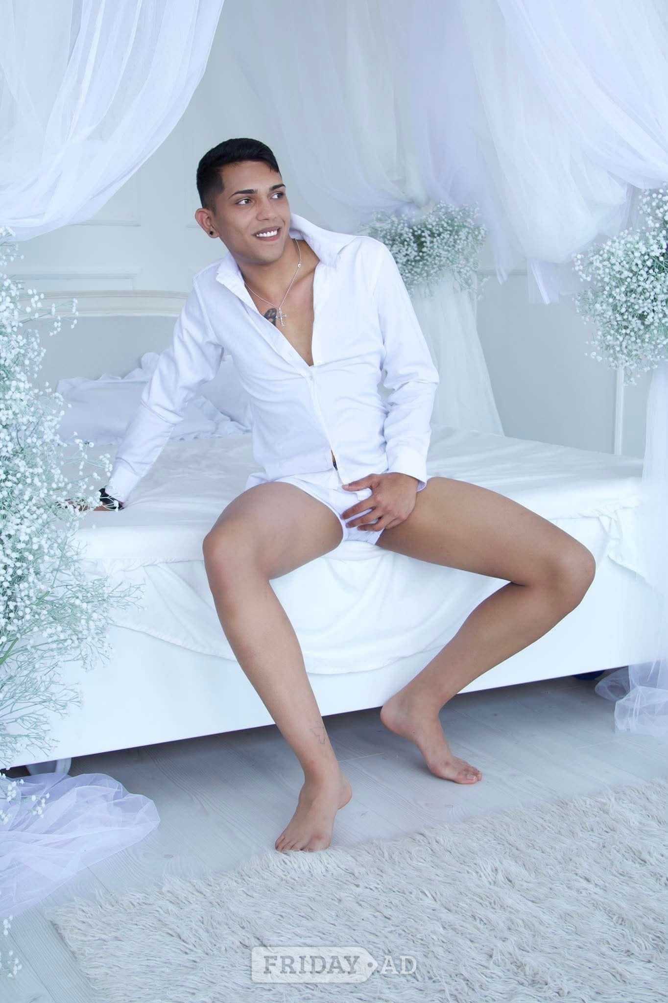 Hi My Name Is Benjamine From Hungary 23 Years Old Sensitive And Charming Little Boy main image