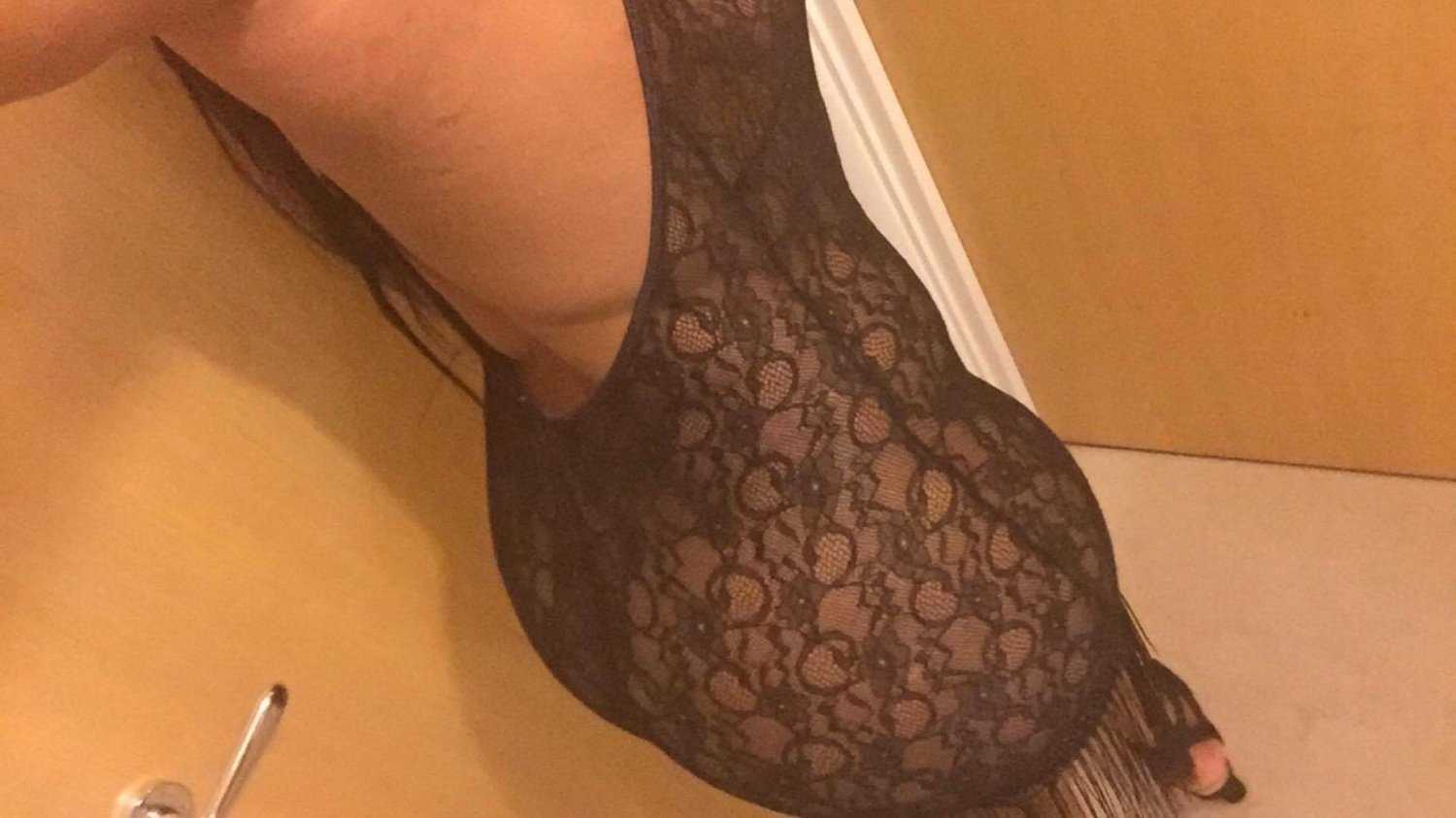 Erotic Massage Service ~~ Luxury Grooming Service For Men main image