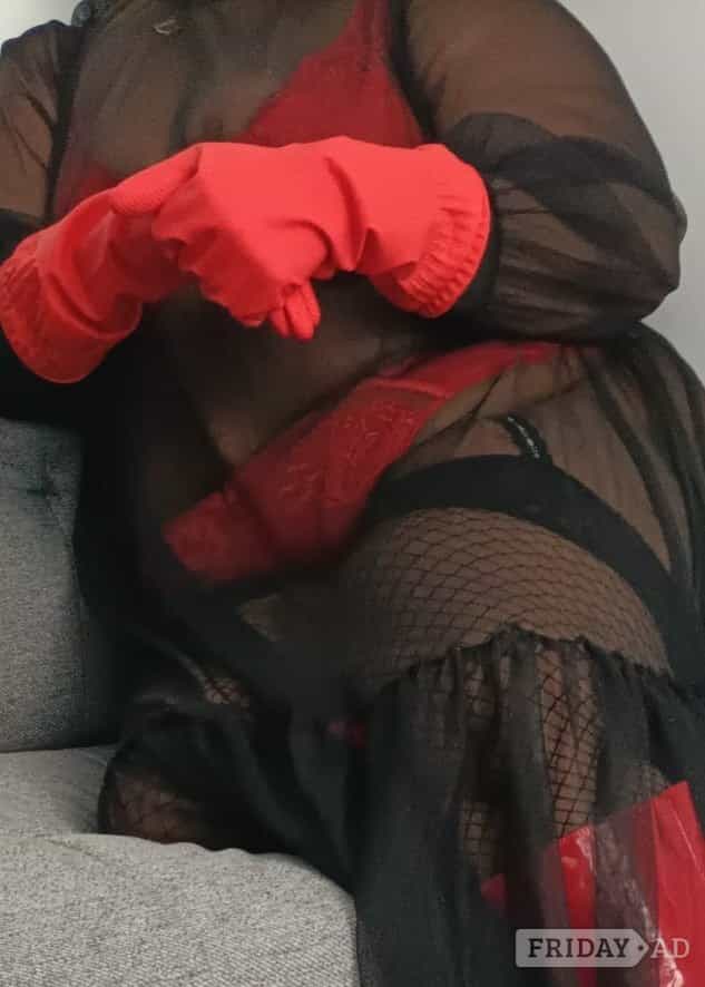 Big Black Natural Mature Lady  main image