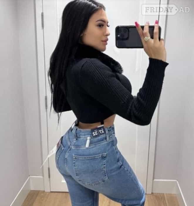 Busty Latino Brunette, Waiting For You! main image