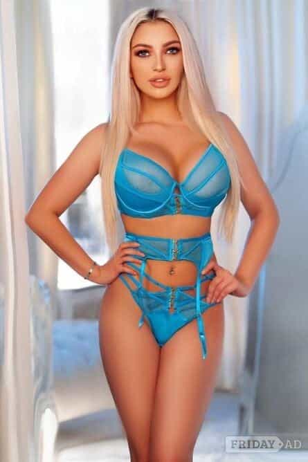 Play And Have Some With Julia Tonight In Bucks! main image
