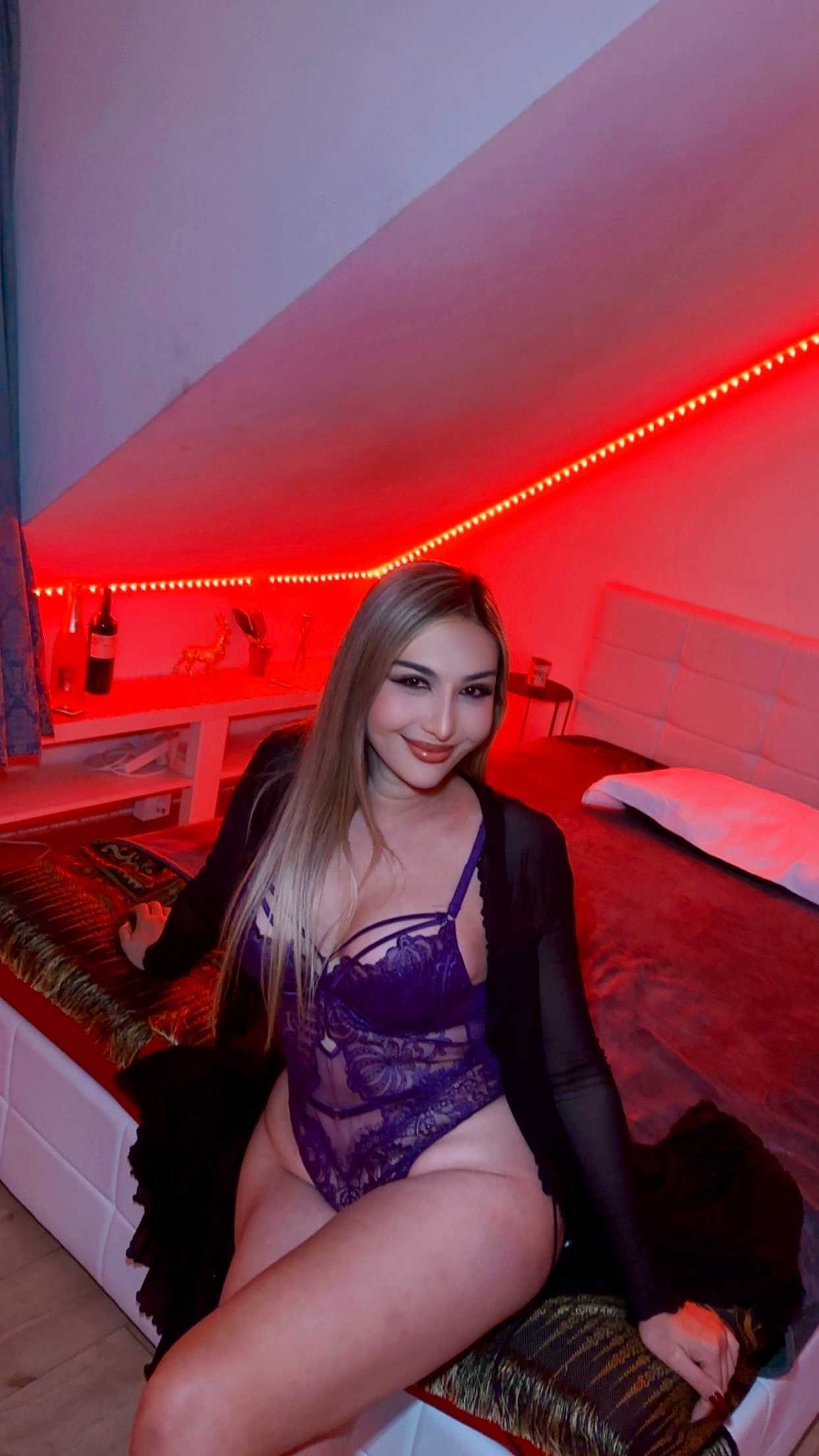 New Sexy Coco In Brighton . main image