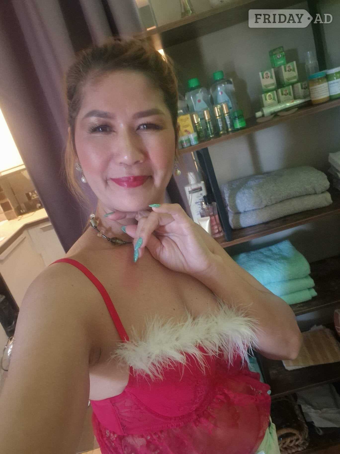 Thai Massage With Na Na main image