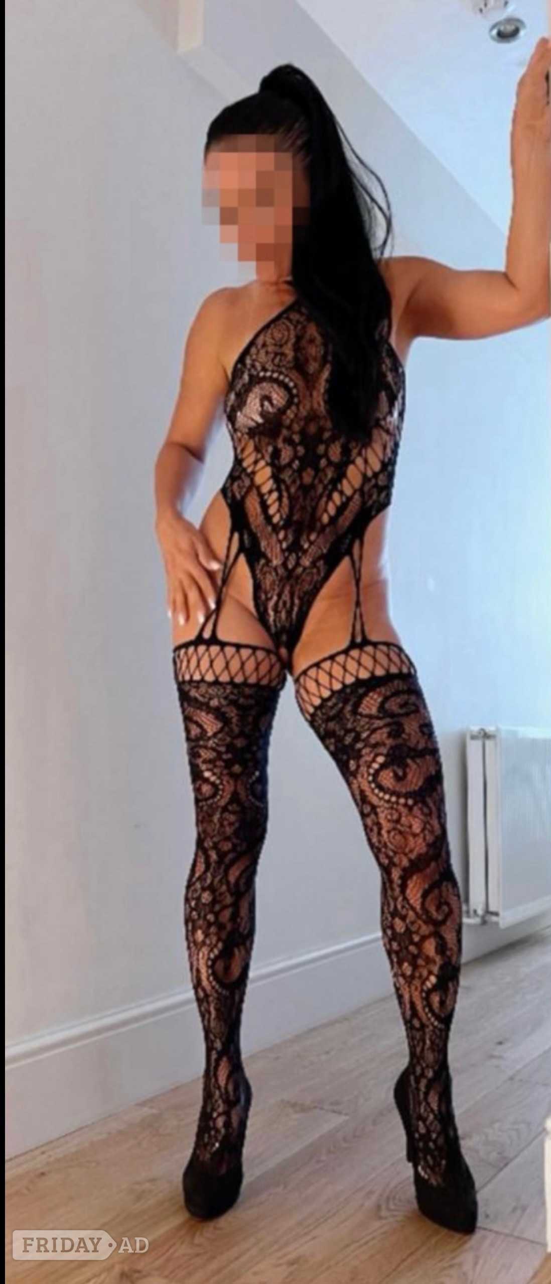 Gorgeous Brunette Now In Eastbourne main image