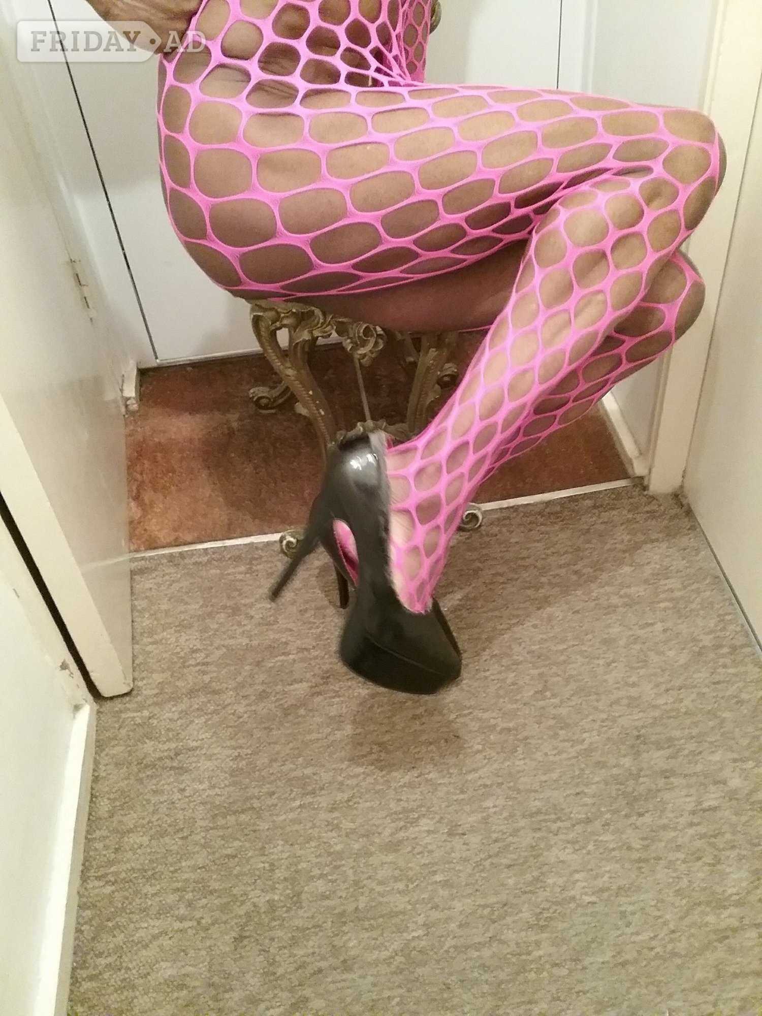 Lee  Sexy  Black  Shemale   Escort   In Calls   Colliers Wood  main image