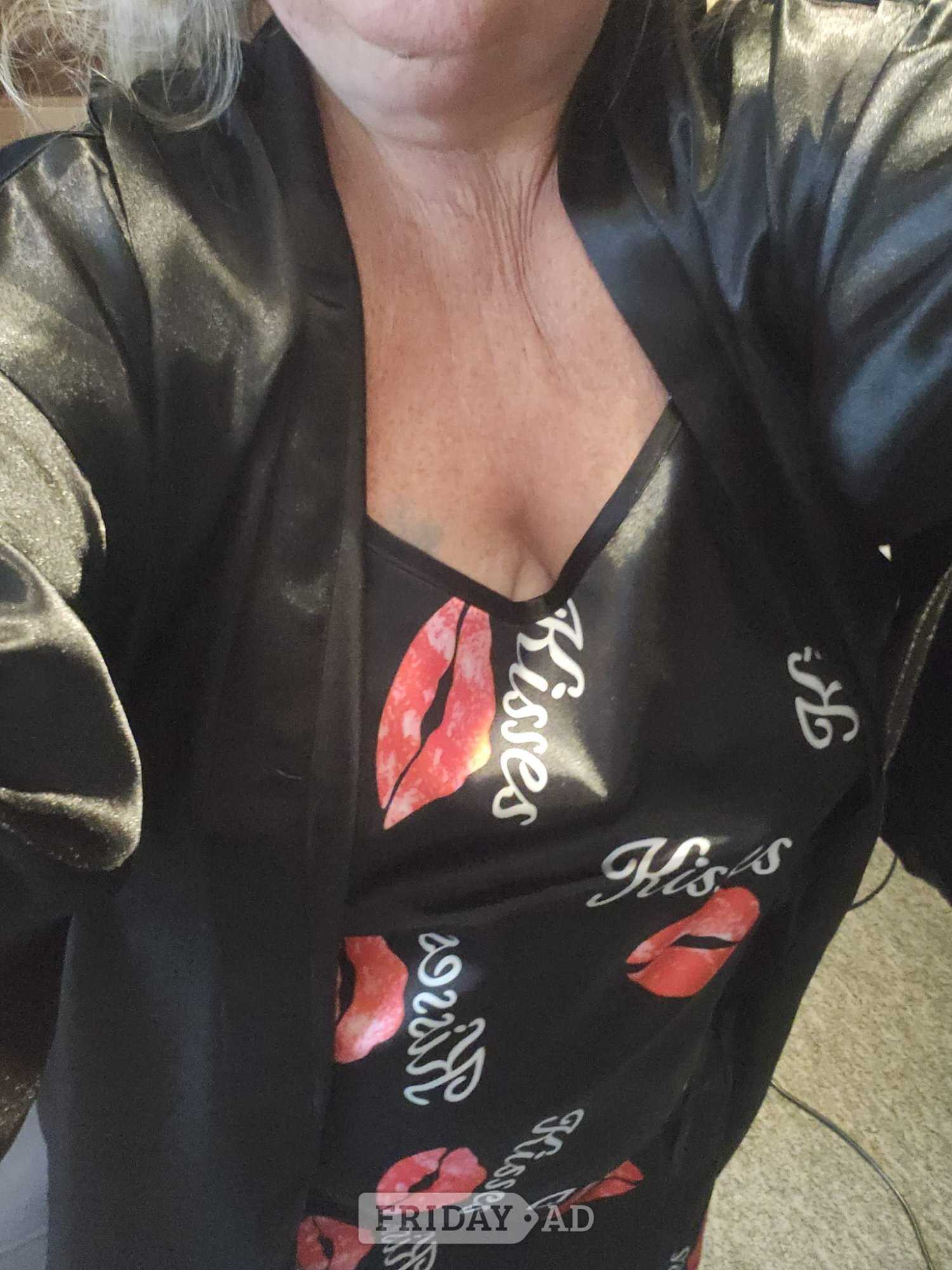 English Mature Milf main image
