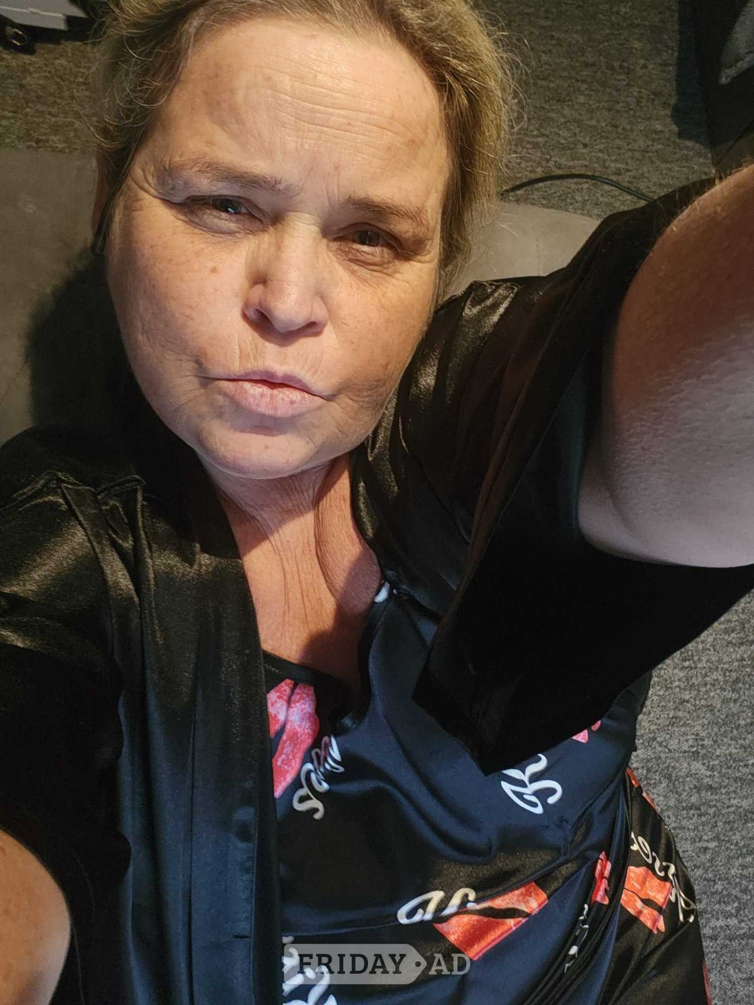 English Mature Milf main image