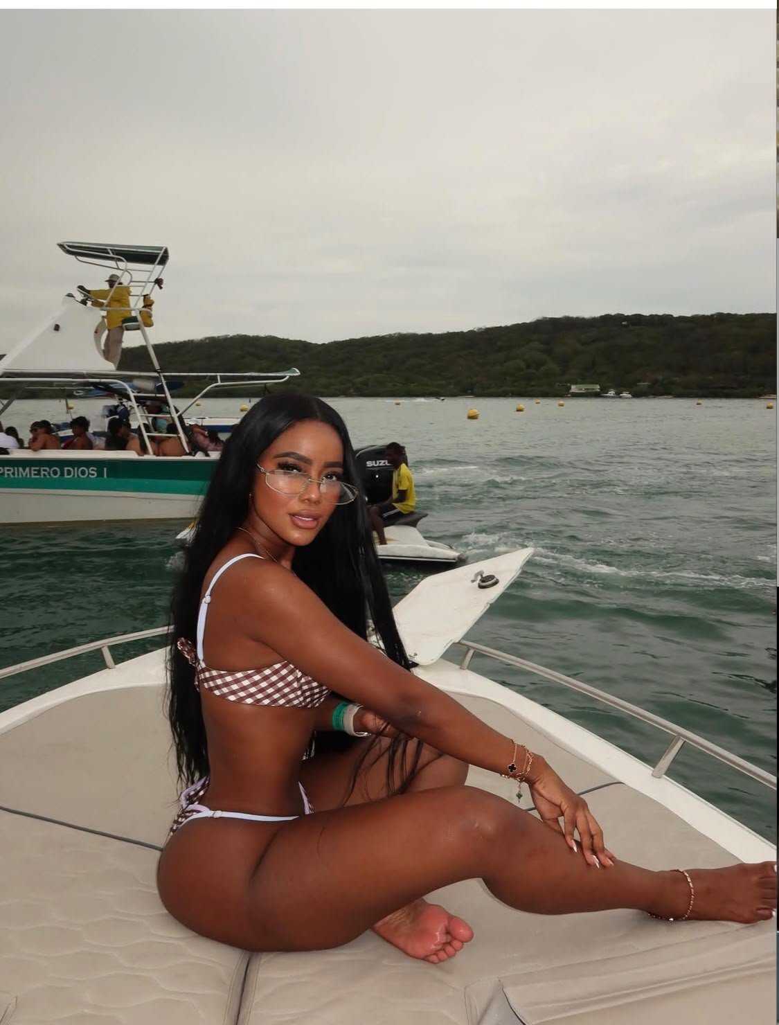 Hi Sofia Is Here, Black Girl From Dominican, Call Me On main image