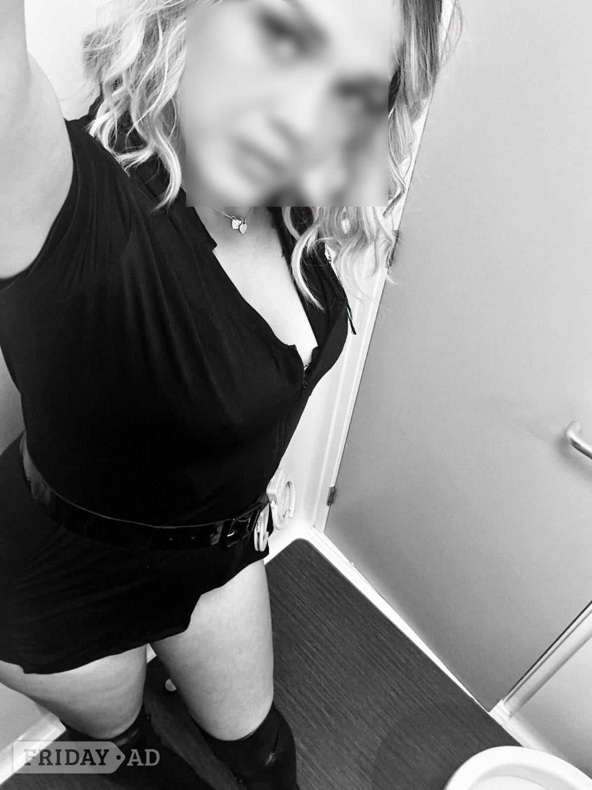 Experience An Unforgettable Night With Natasha, A Stunning And Playful English Blonde! main image