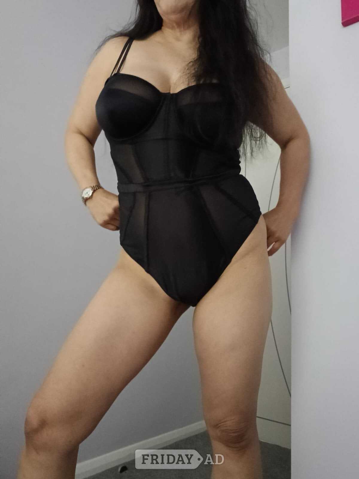 New New Mature Thai Lady  Friendly  And Good Service  main image