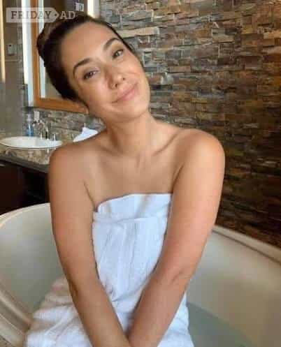 New Mature Escort In Town main image