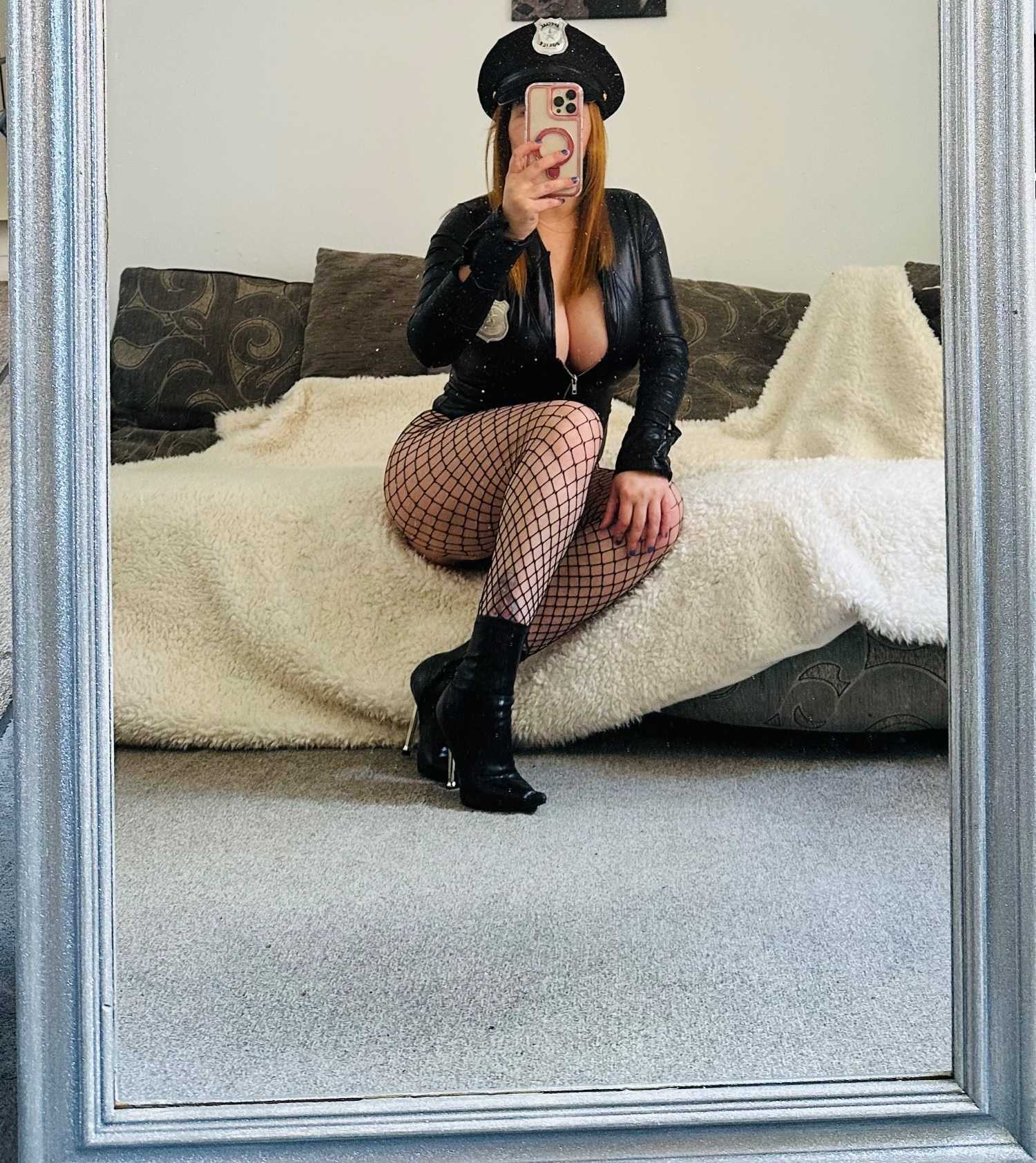 Latino Victoria   Ready To Service You In Crawley  Rh10 7qn main image