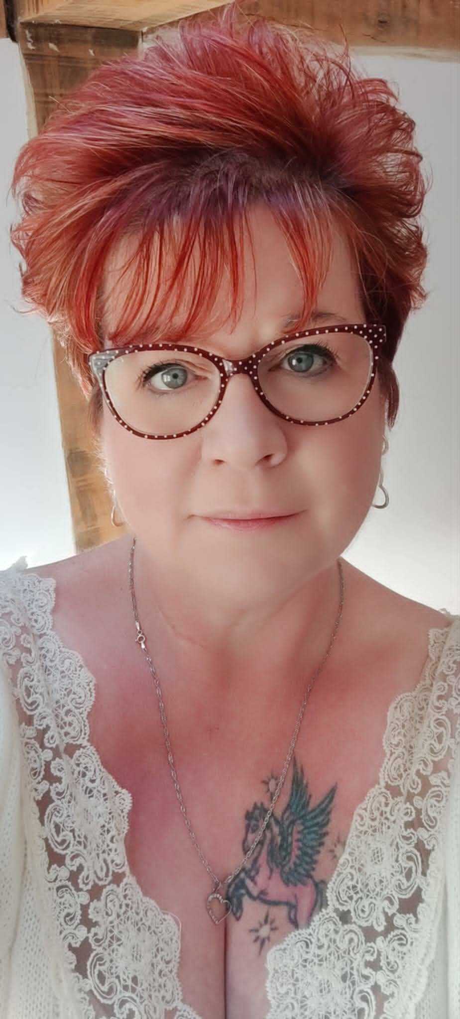 Busty And Curvy Qualified Erotic And Sensual Massage Therapist main image