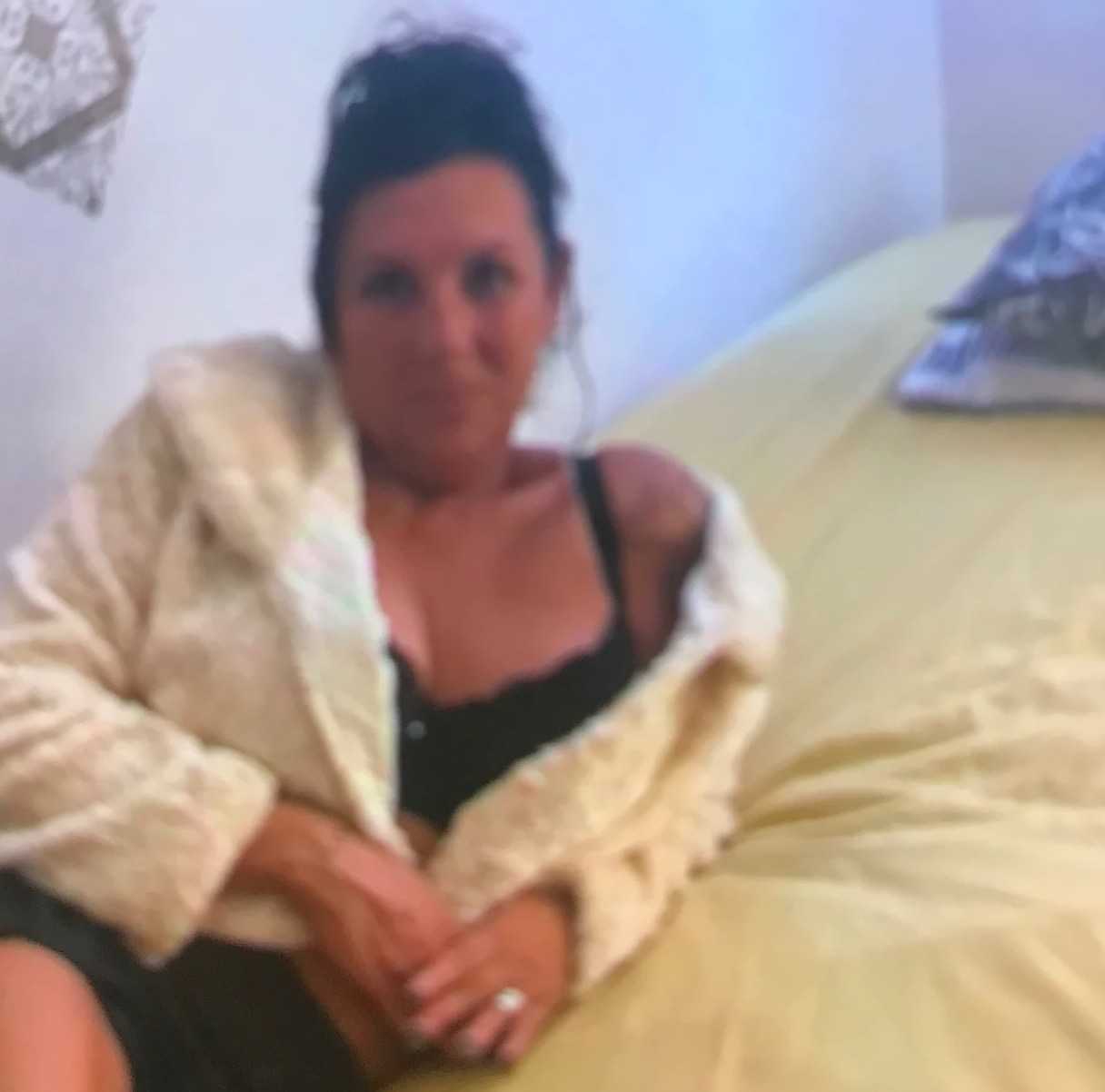Timella Hungarian Milf New In The Town.  main image