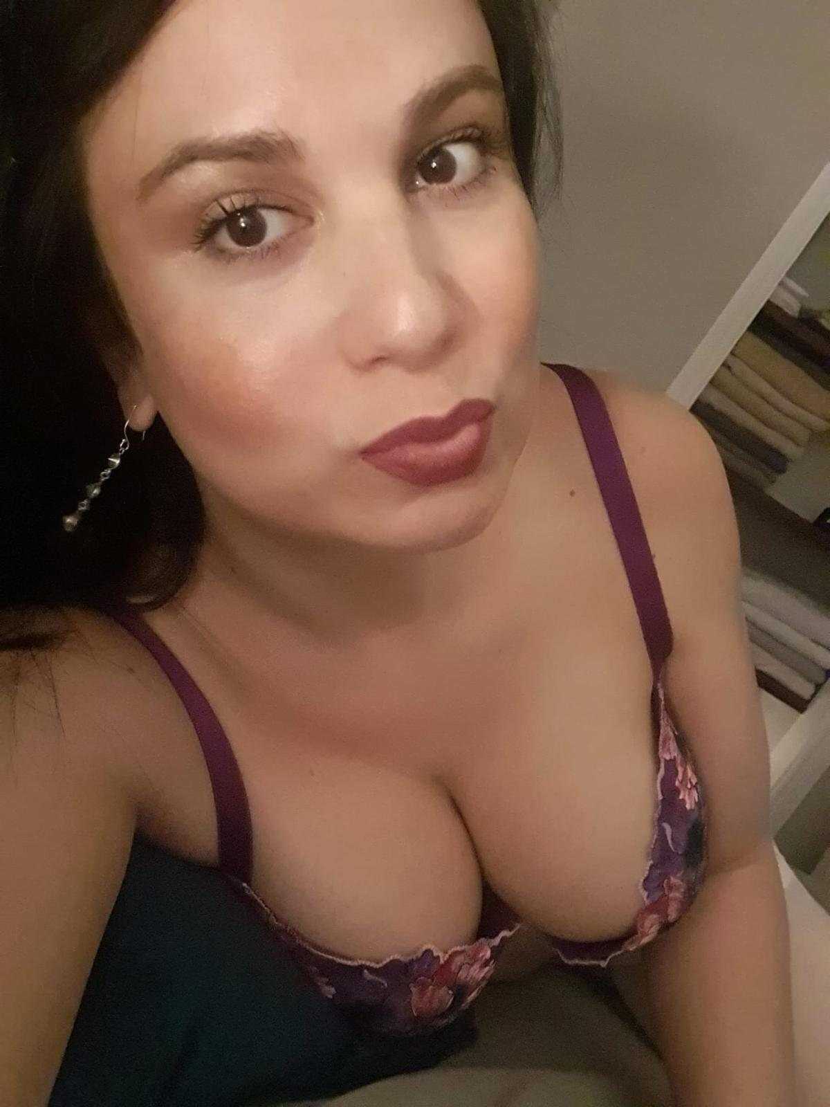 Sexy Ts Crystal Bella For You ;) Xx main image