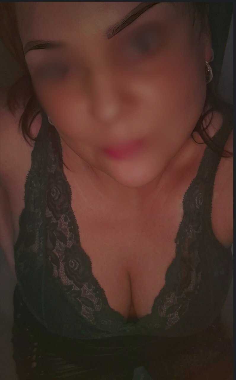 Lovely Polish 🇵🇱 Lady For Mature English Man!! main image