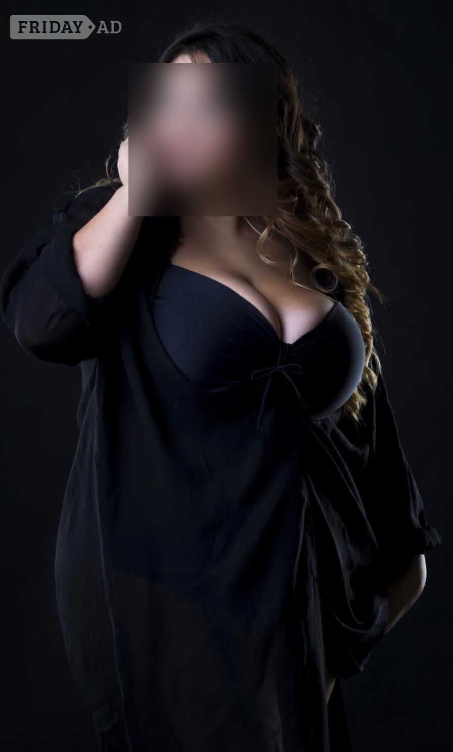 Brand New Busty  Milf, Outcalls To You, English & Fun Xx main image