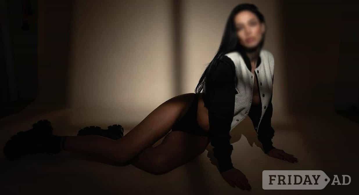 Get Maddie, The One Of A Kind Babe, In Kent Tonight! main image