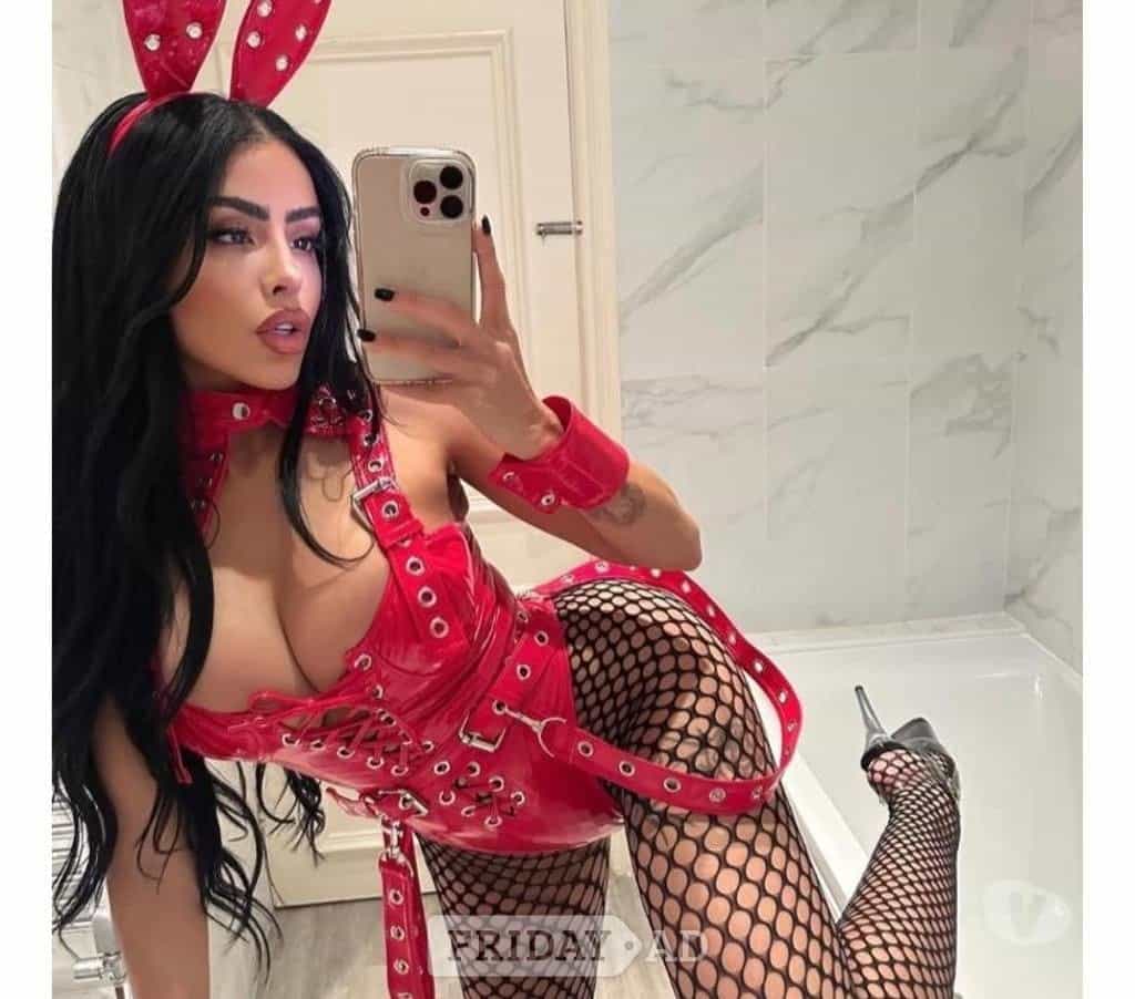 Catty Party Girl♥️🍾🥂🥰just Arrived♥️🌹 main image