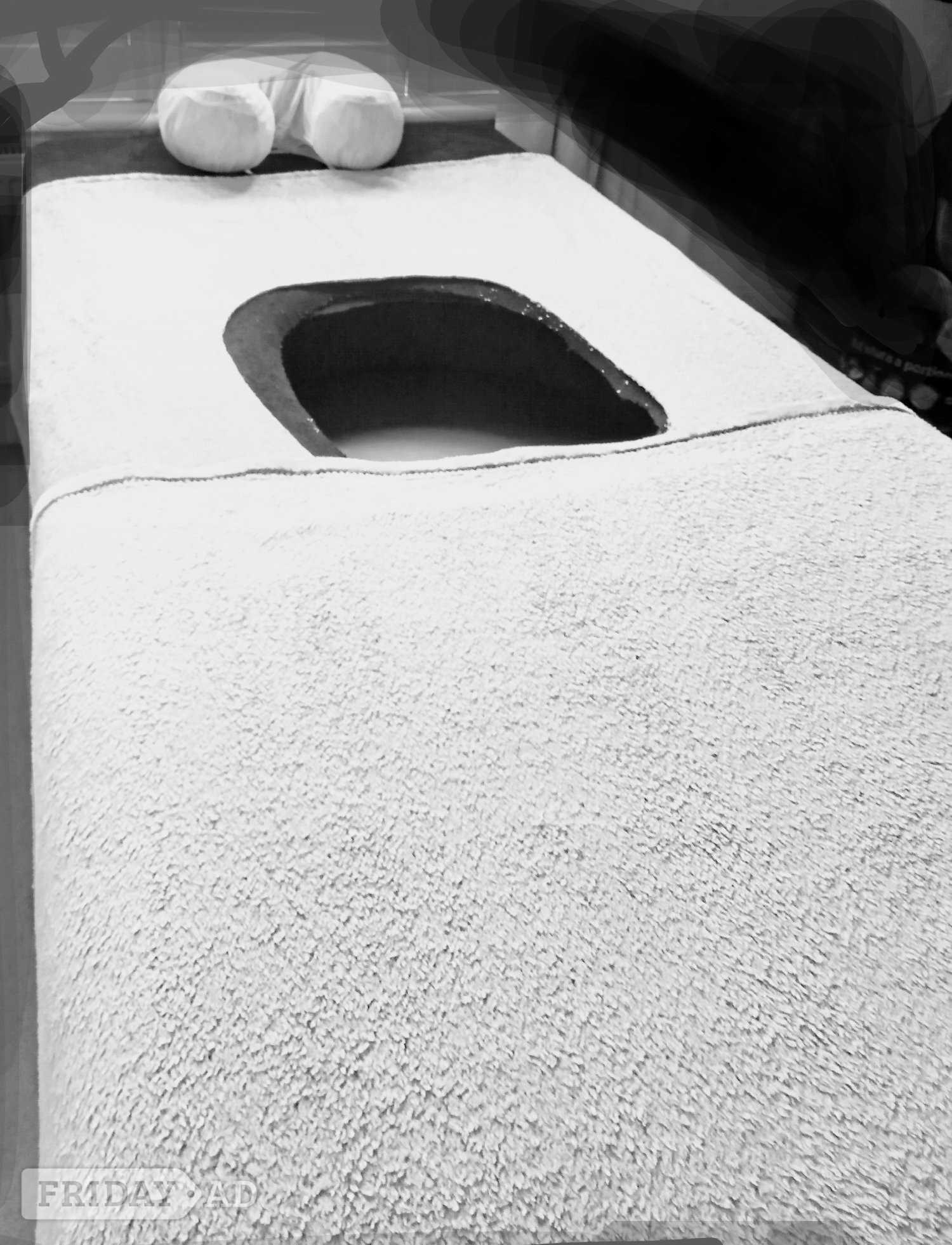 Sensual Warm Oil Full Body Massage By English Lady In Surrey  main image