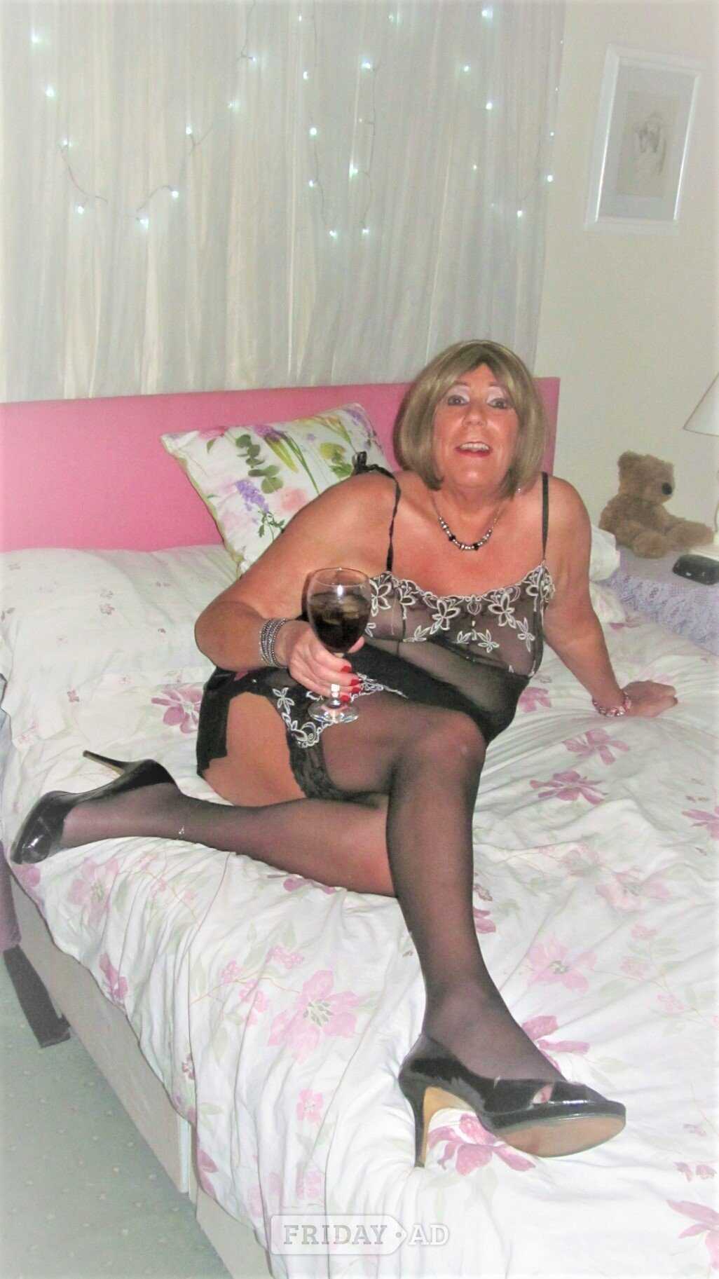 Sandy( T/s ) Very Horny  (  Sexy  Attractive  Transsexual )   ( Escort ) main image