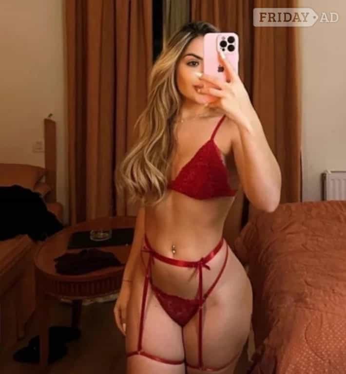 Brazilian Blonde Bombshell Just Arrived 🔥🇧🇷 main image