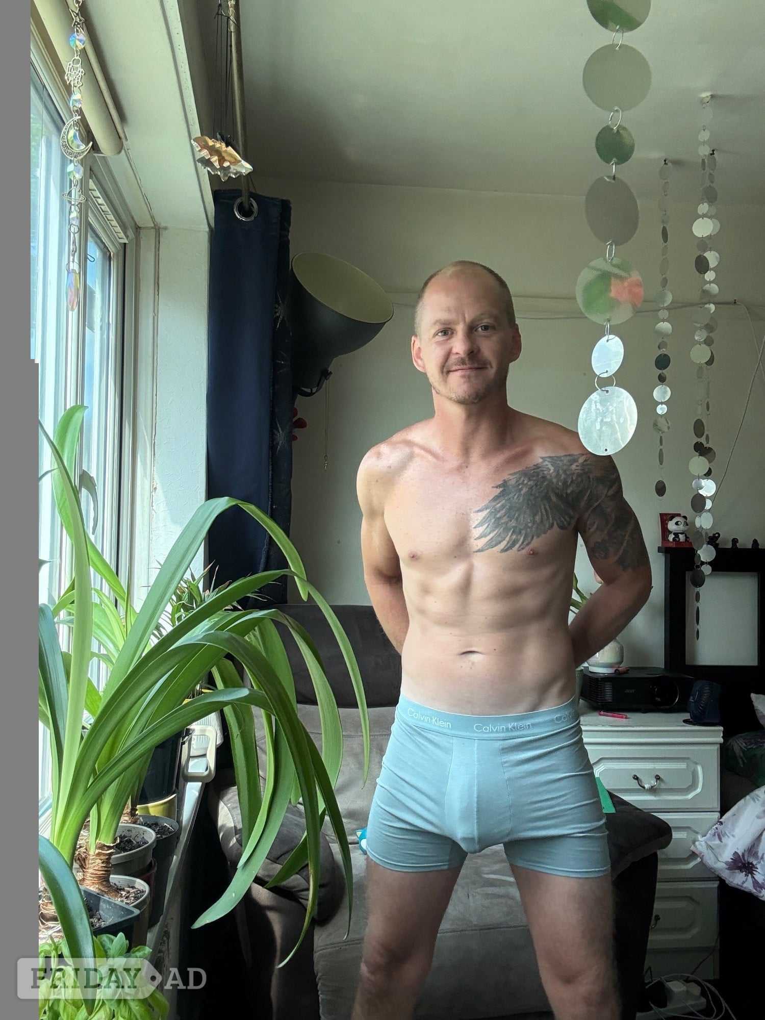 Easy Going Laid Back Sporty Kinda Guy, Fit Toned And Creative 😝  main image