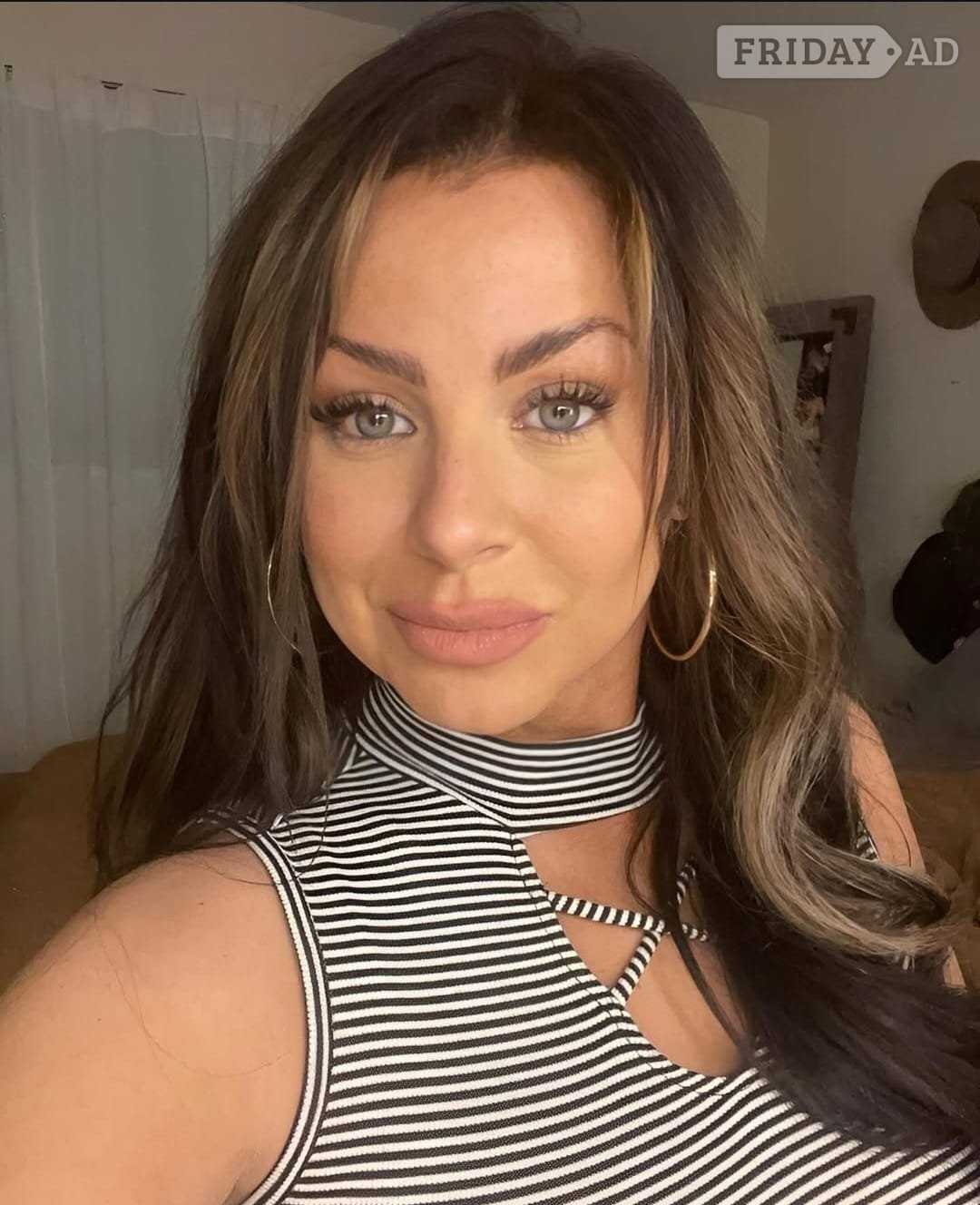 Stunning Sexy Fixen's main image