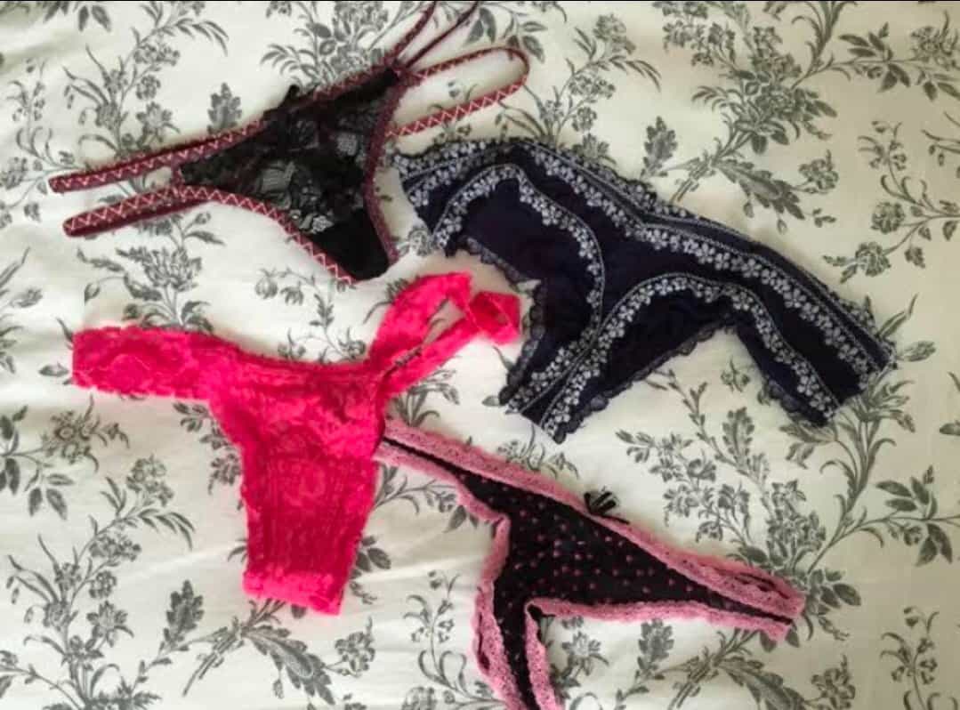 Female Escort Available Today main image