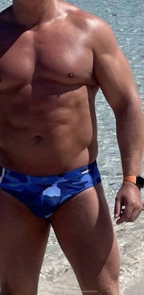 HunkUK image HunkUK image
