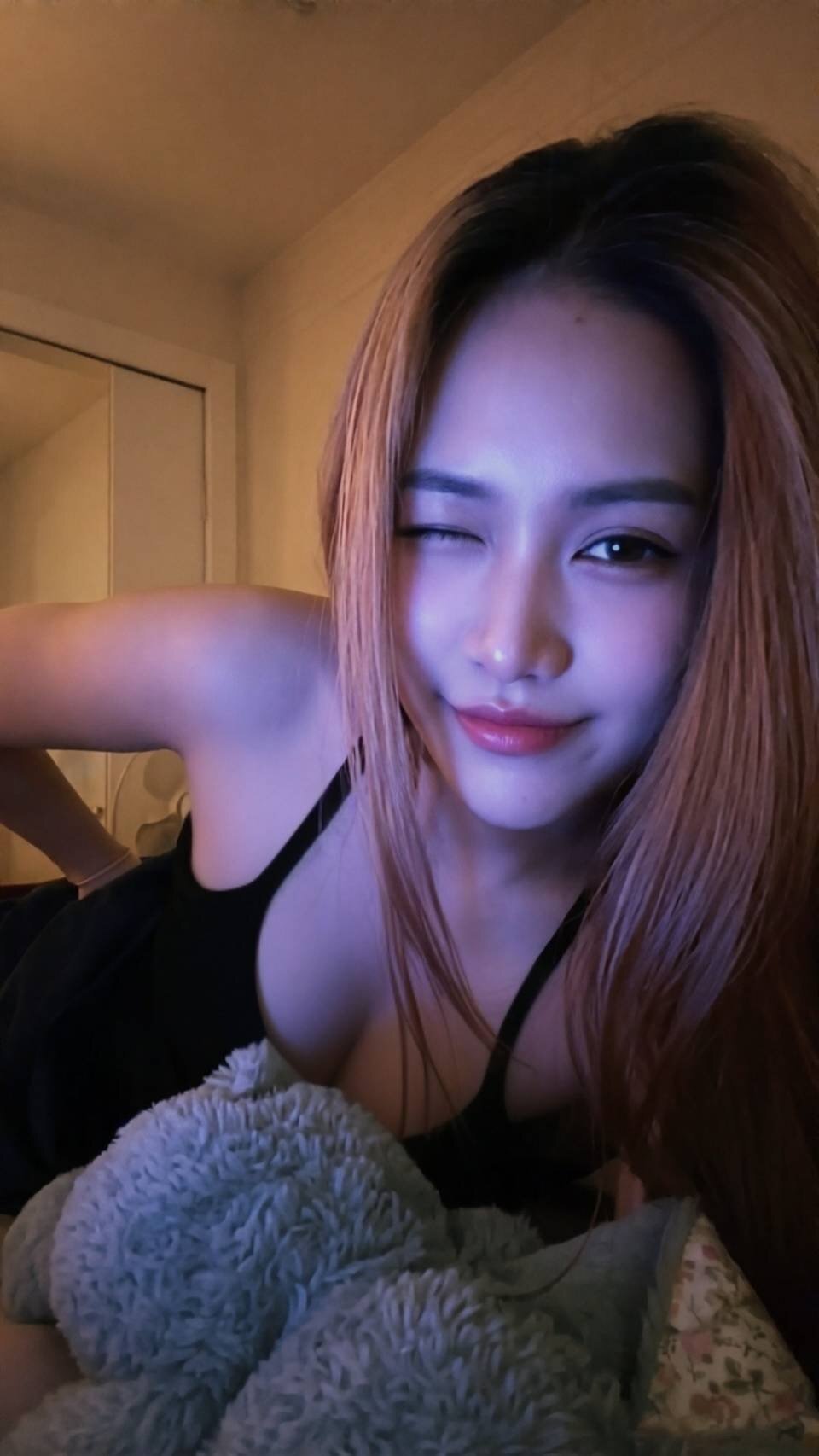 Need A Cuddle? Wet 5'1 Elsa Thai❤️100%real Finest Oriental! backdrop