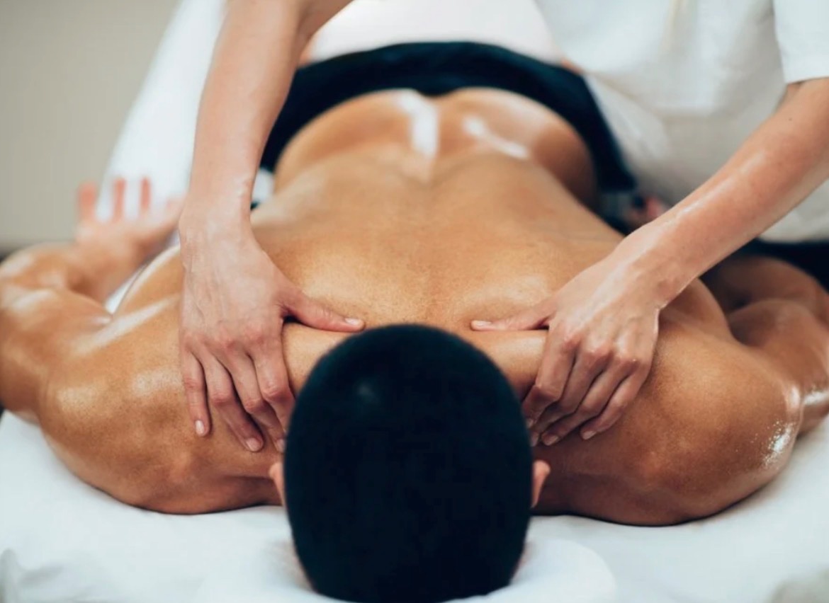 Professional Mobile Massage Therapist | Swedish & Deep Tissue Massage | Brighton & Hove backdrop