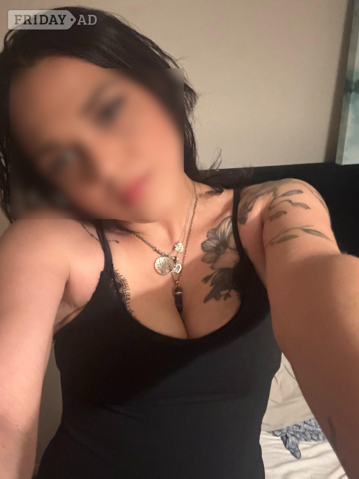 Make Your Night Unforgettable—book Natasha, Your Super Hot English Girl, Tonight For An Exciting And Memorable Experience! backdrop