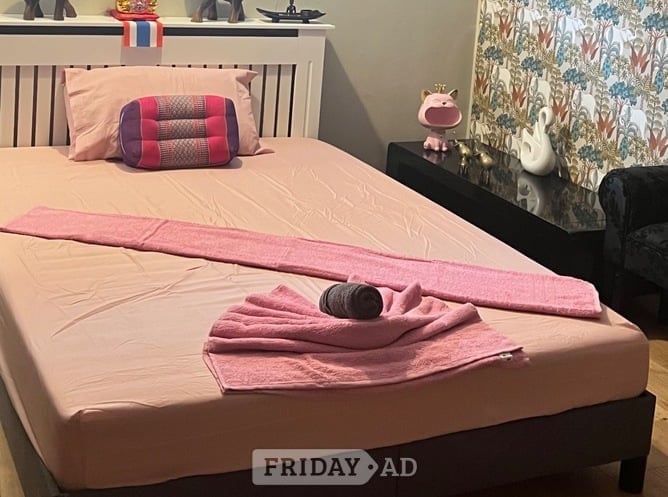Noi’s Relaxing Massage backdrop