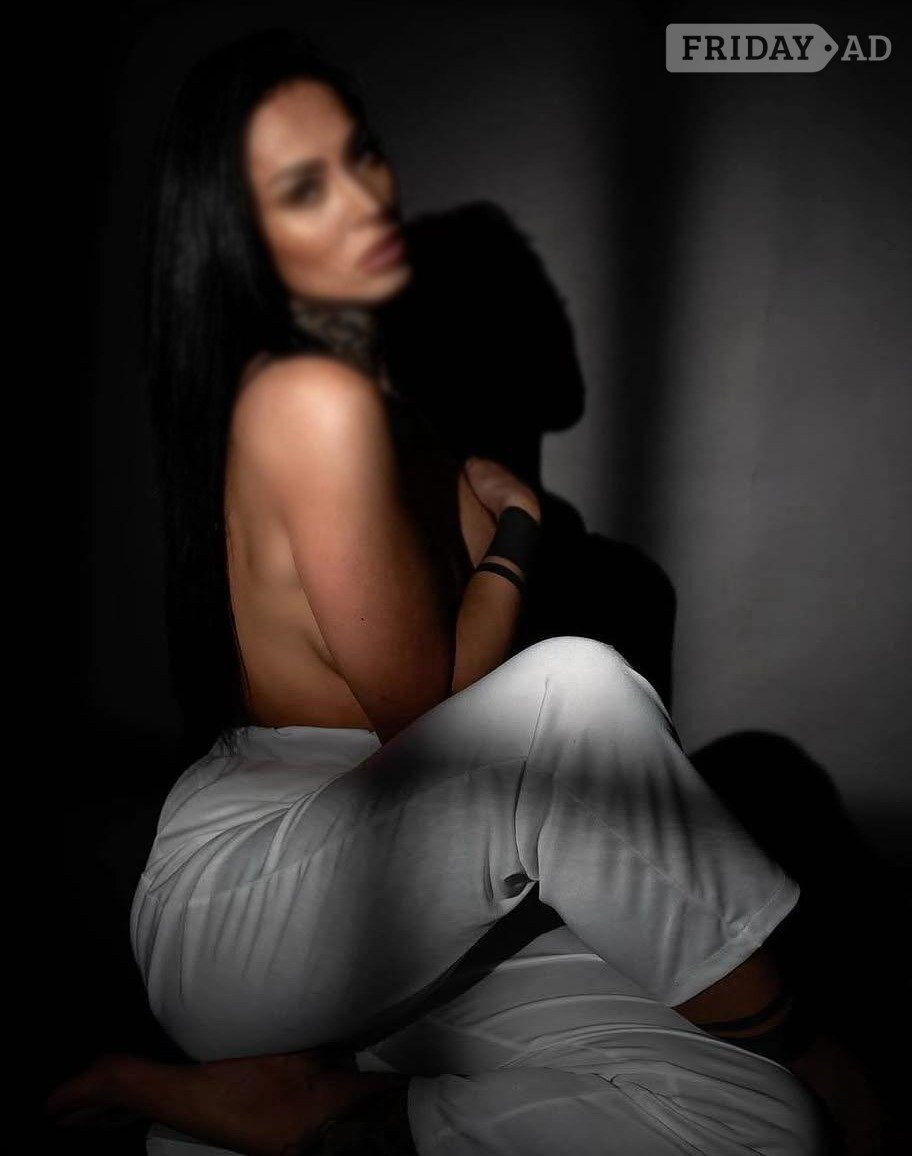 Try Maddie B Tonight In Sussex For Some Unusual Pleasures! backdrop