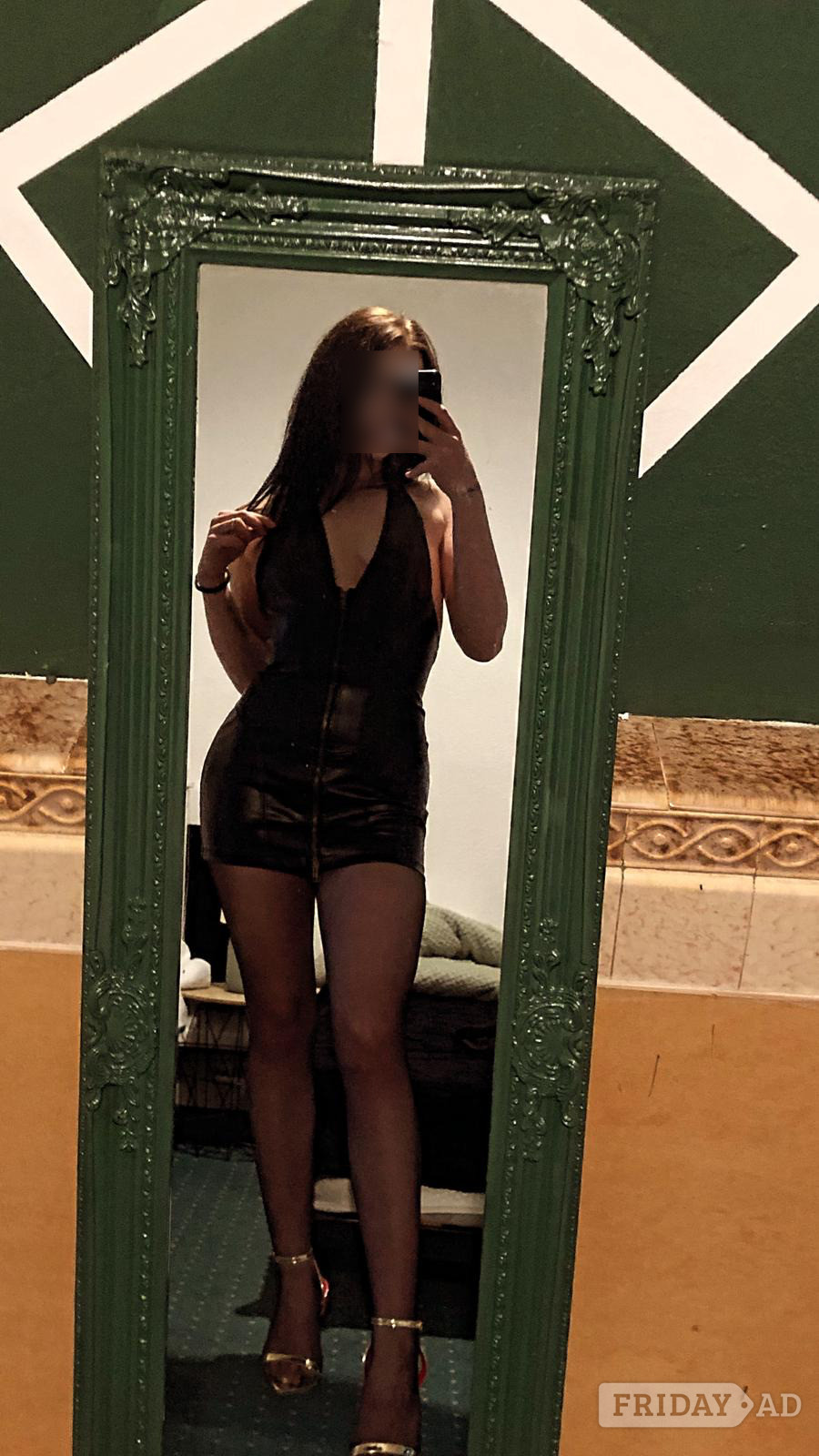 Meet Carmen – Irresistibly Captivating And Ready For An Exciting Night backdrop