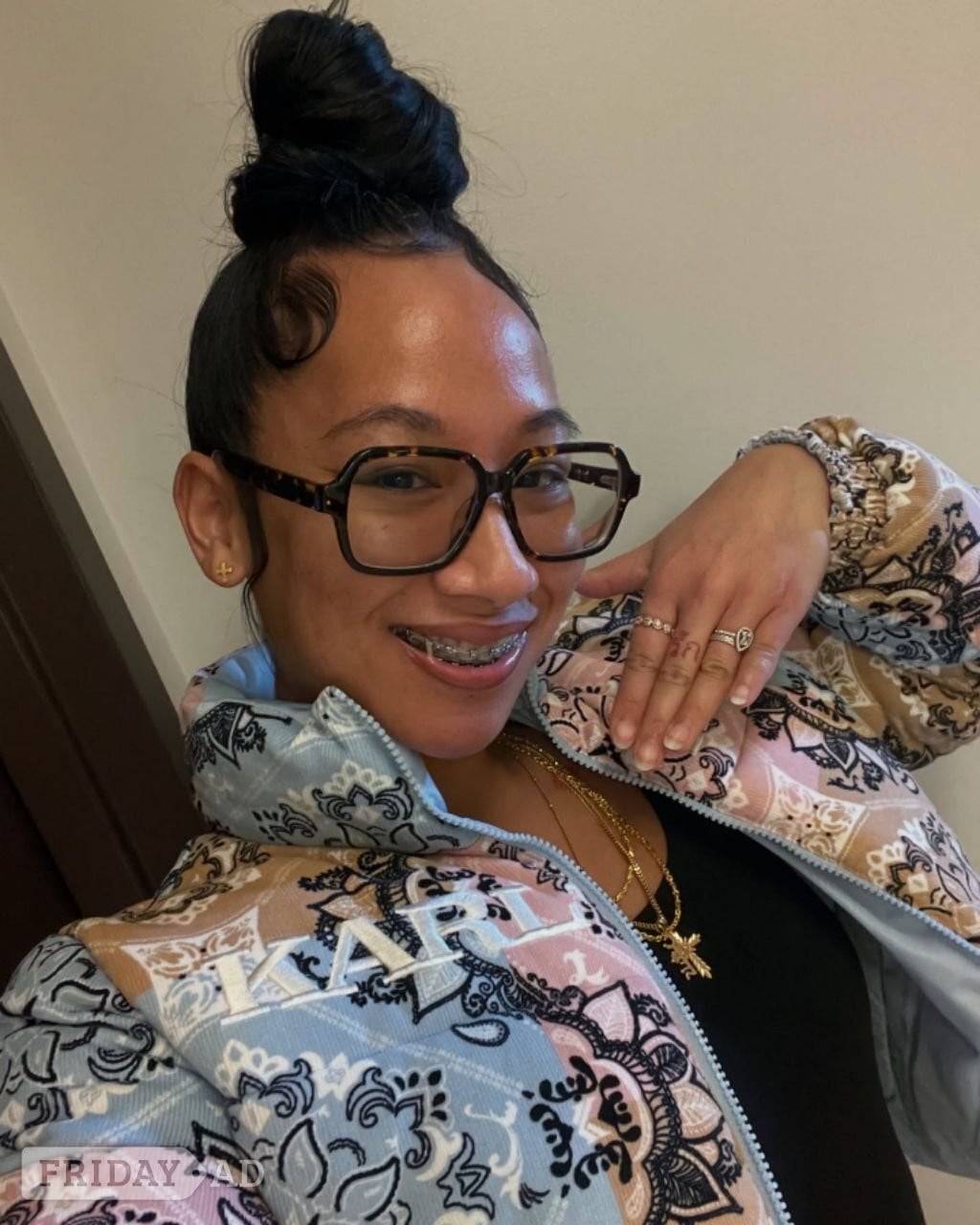 Hello Trans Lovers In City Super Hot And Pretty Ts Is Available For Incall Or Outcall backdrop