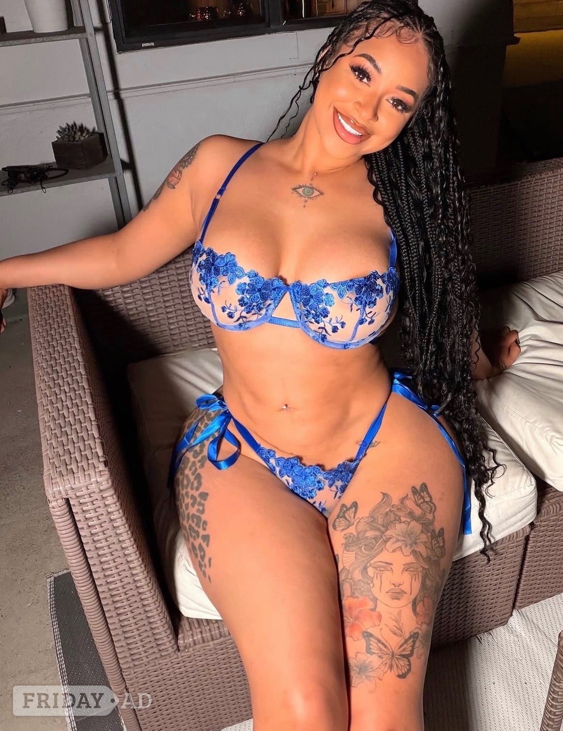 Latina Big Ass🍑real Photos🥰 backdrop