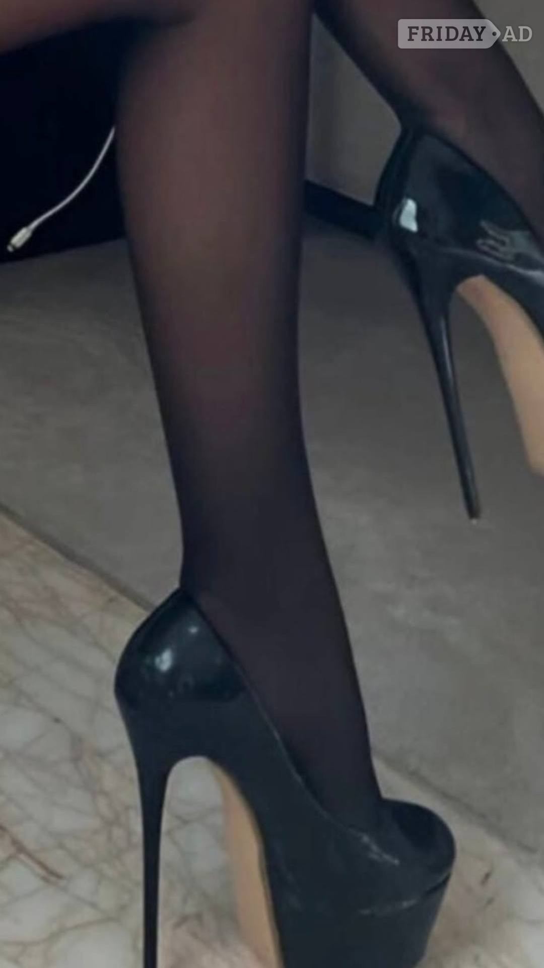Mistress Meduza Ws Feet Pvc Latex  backdrop