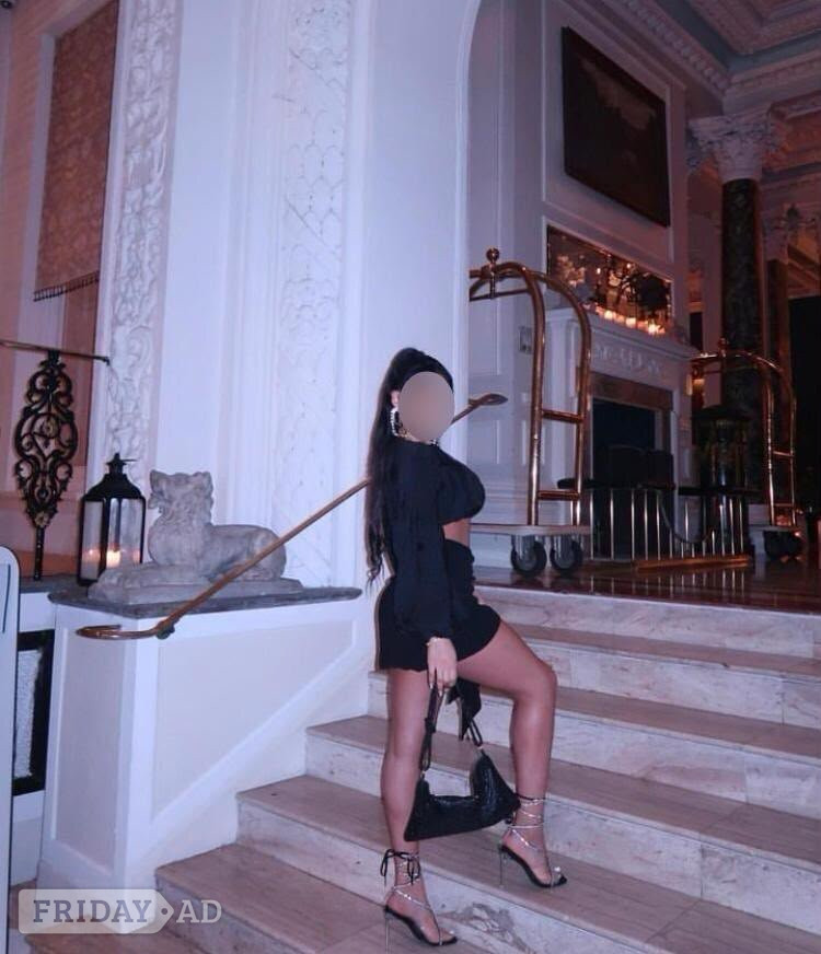 Enjoy An Unforgettable Night With Ava Tonight! backdrop