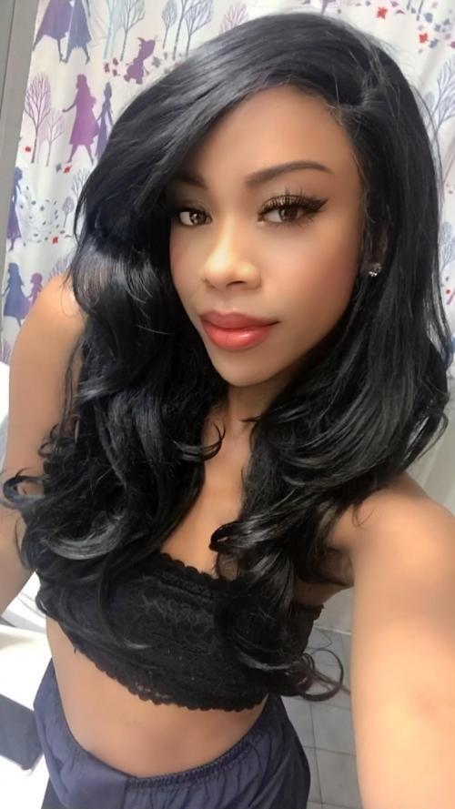 Sexy British Ebony Diva backdrop