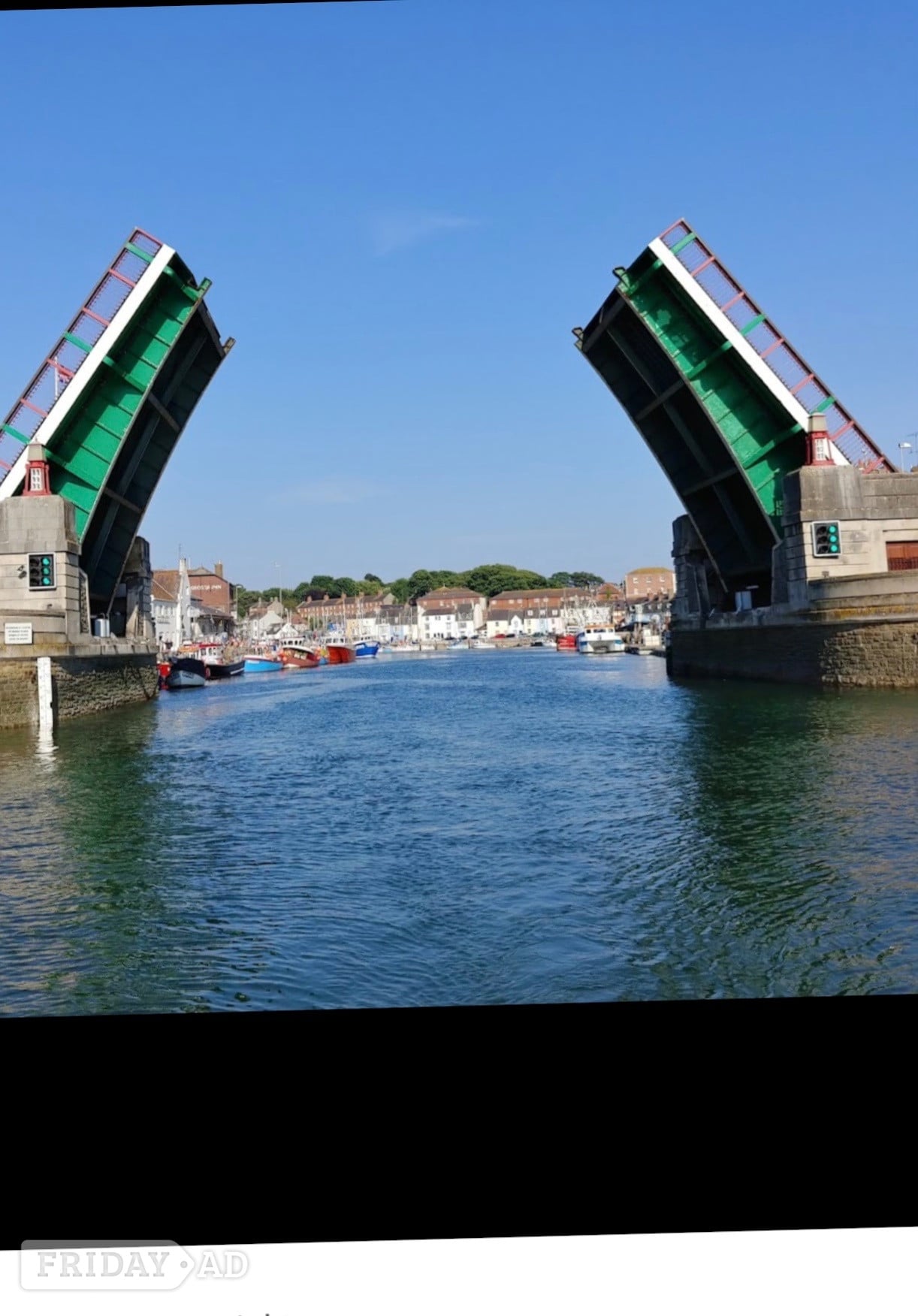 Boat Parties In Portsmouth & Weymouth.                                                                            backdrop