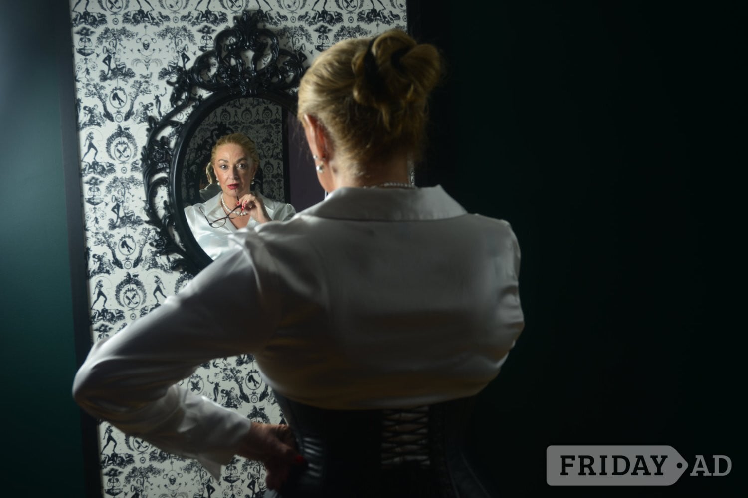 Mistress Diana Tame, London Trained Dominatrix West Sussex backdrop