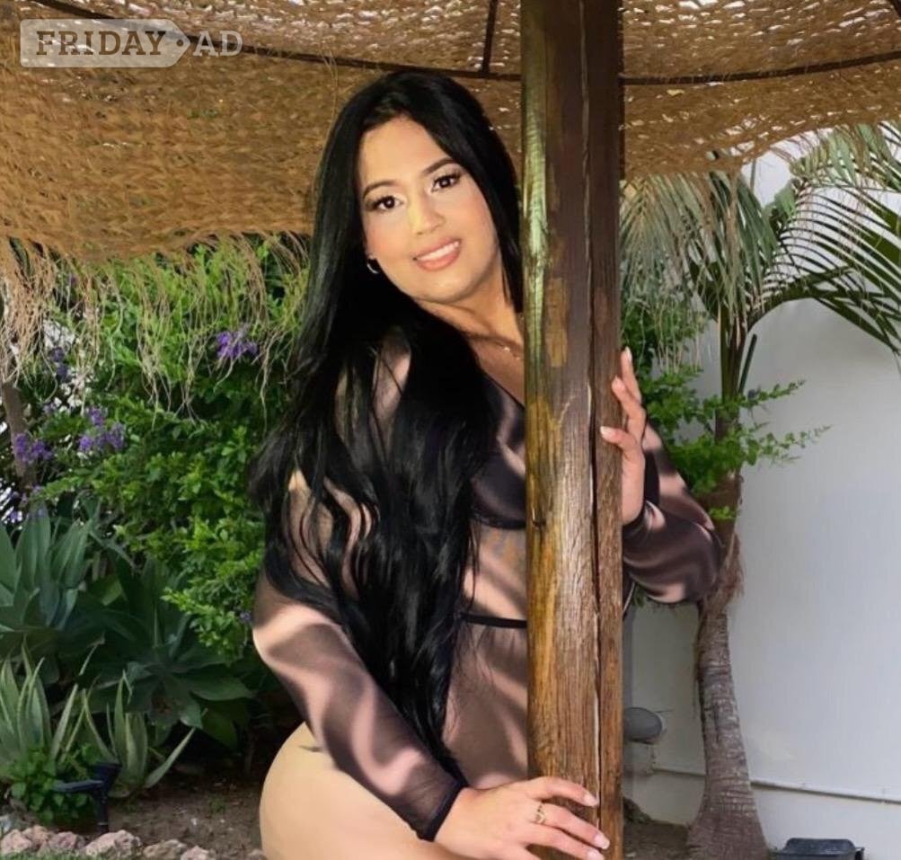 Hello Im  Dulce Caribbean,  Back  In Town Call Me On backdrop