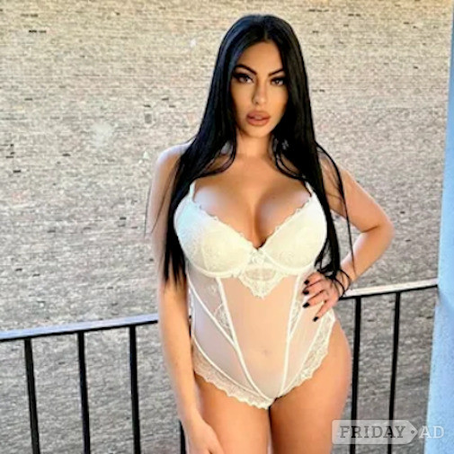 Enjoy An Exciting And Fun Filled Evening With Isabella Tonight! backdrop