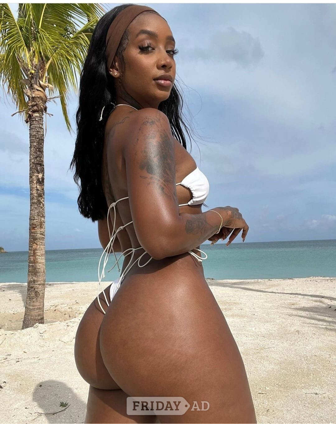 Hi Im Sofi Girl From Caribbean Call Me On backdrop